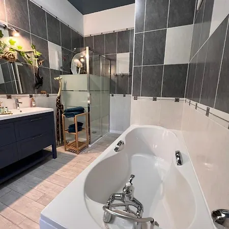 住宿加早餐酒店 Domaine Des Anges Avesnes-sur-Helpe