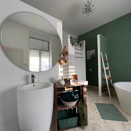 Domaine Des Anges 住宿加早餐酒店 3*