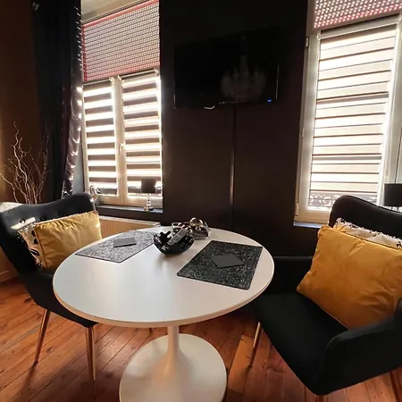 Domaine Des Anges 住宿加早餐酒店 Avesnes-sur-Helpe